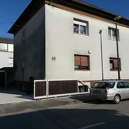 Apartment D&b *